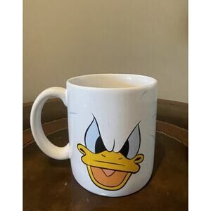 Vintage Disney Store Angry Grumpy Face Donald Duck Mug - Excellent!‎